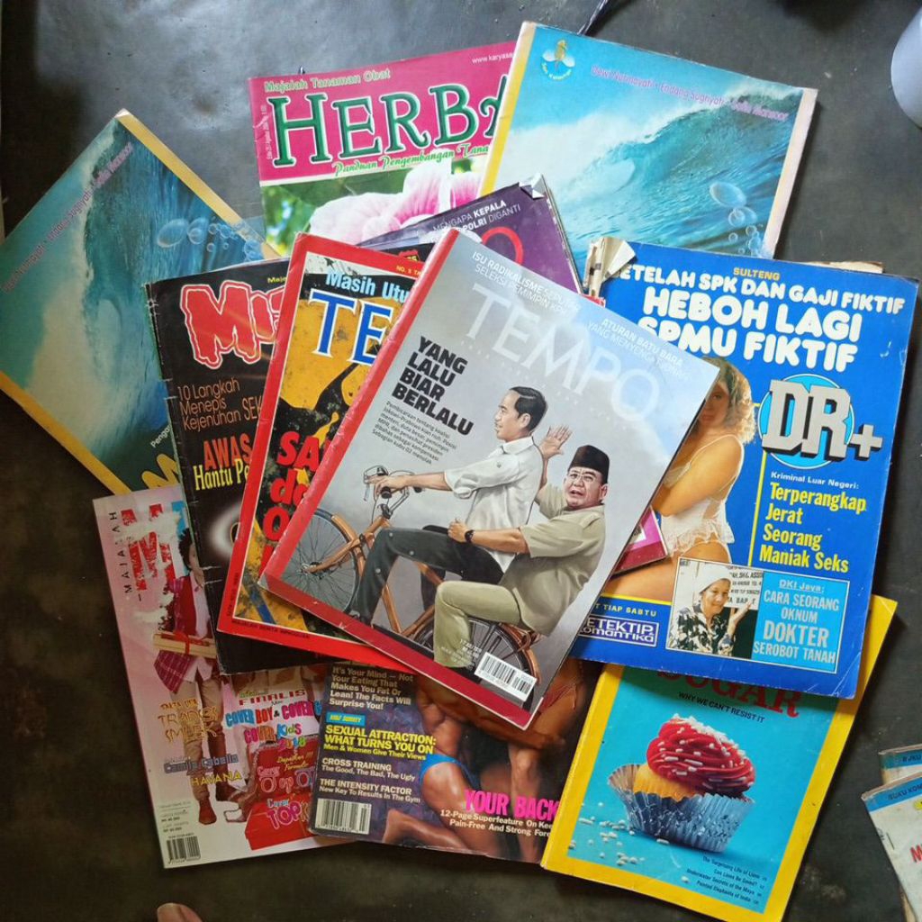 Buku Majalah Macam Macam Tempo Anita National geographic Dll