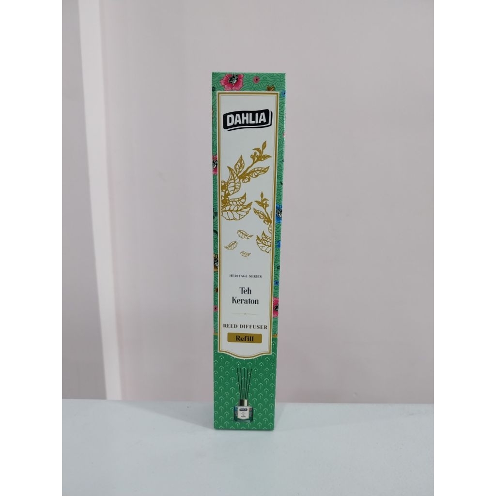 Dahlia Teh Keraton Reed Diffuser Refill