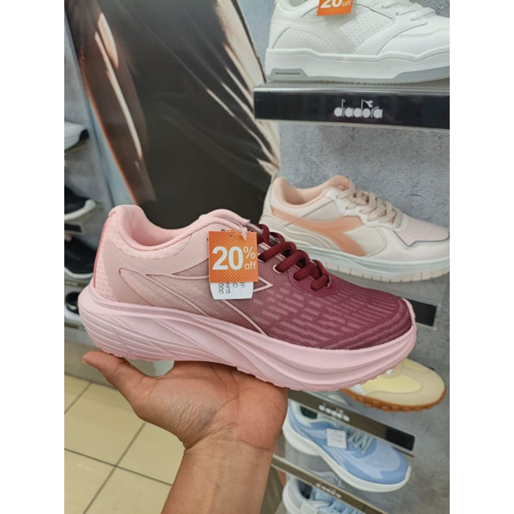 SEPATU DIADORA PELIO WOMENS RUNNING
