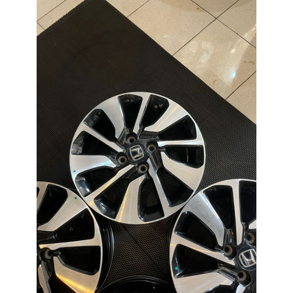 Velg oem original Honda Brio RS R15X6 in et 53 pcd 4x100