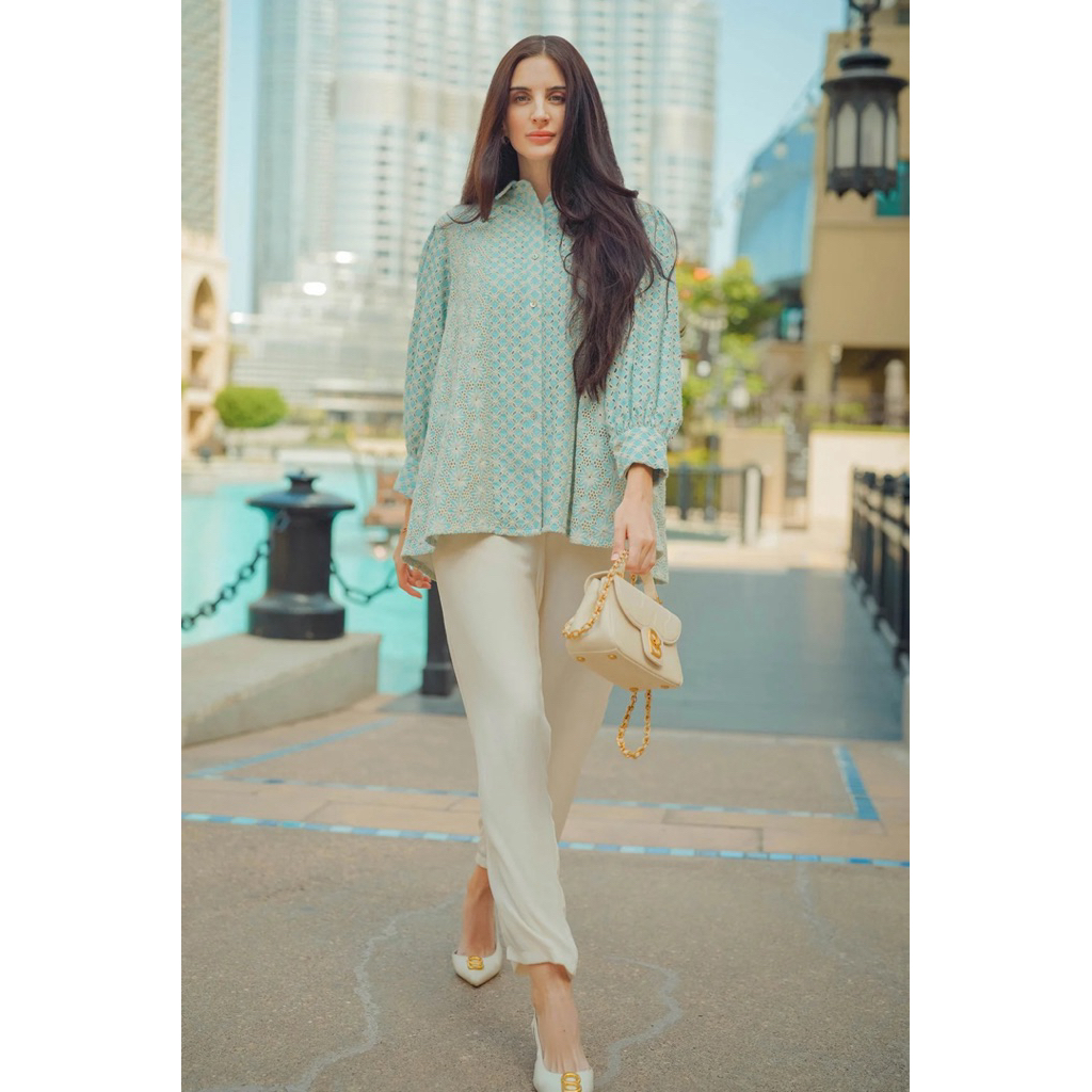 Benang Jarum - Sienna Shirt - Blue - M  { NEW }