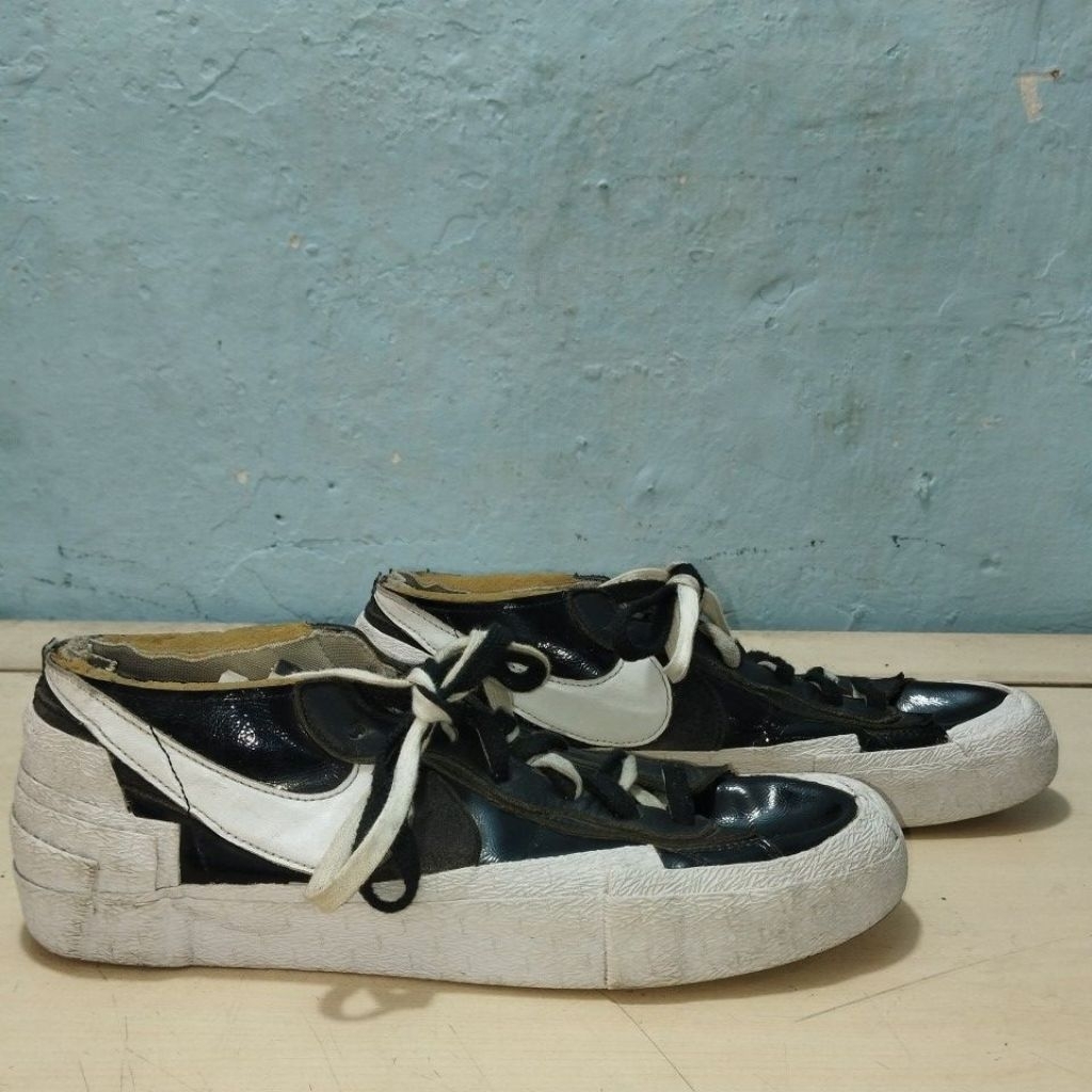 SEPATU BEKAS SIZE 45 INSOLE 29 CM