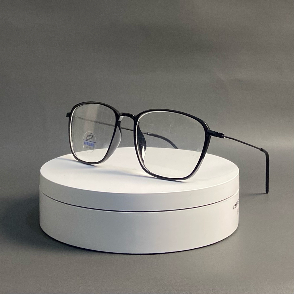 KACAMATA WANITA PROGRESIF LENSA PHOTOCROMIC CRMC BLUERAY DAN BLUCROMIC