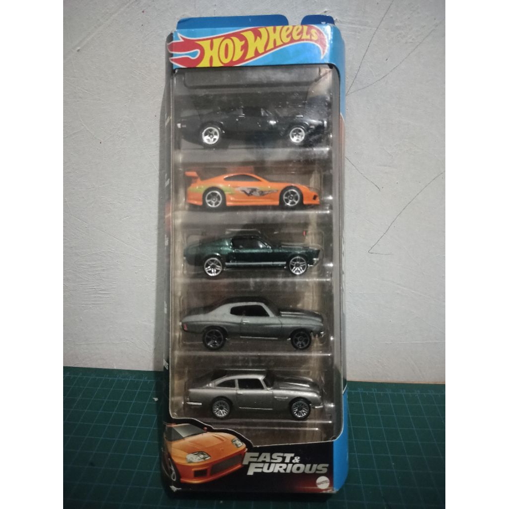 HOT WHEELS 5 PACK FAST AND FURIOUS SUPRA