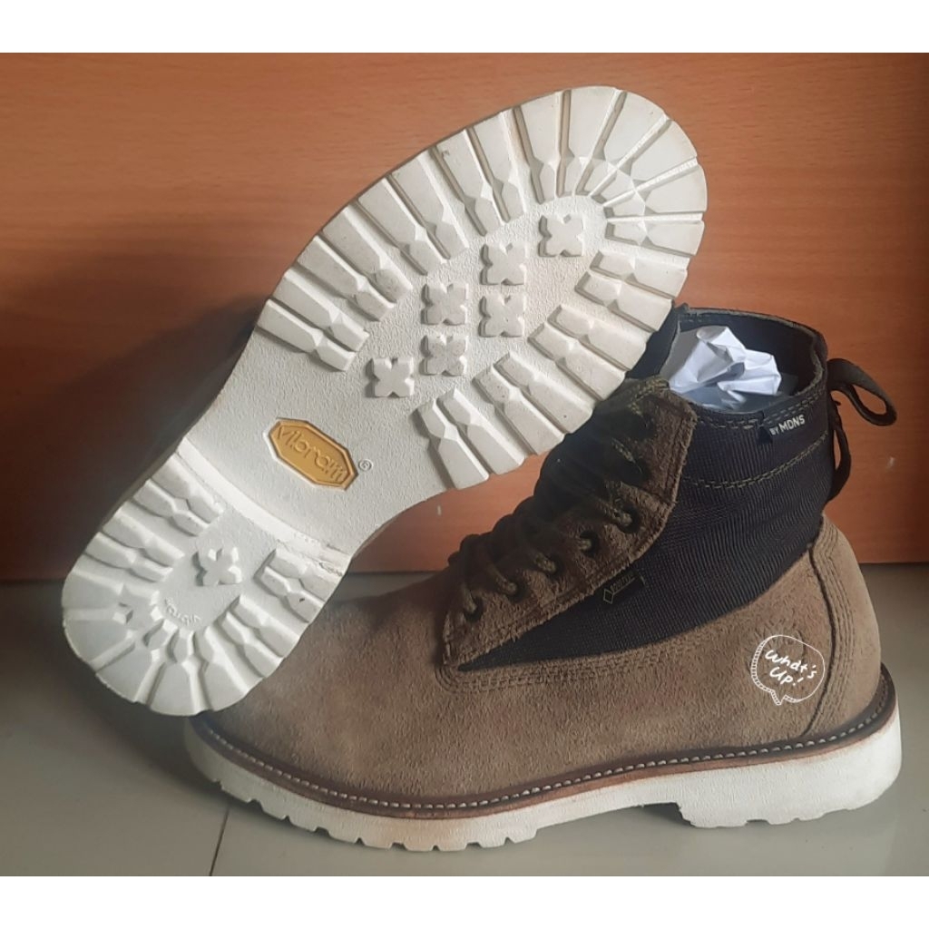 Sepatu TB Madness 40