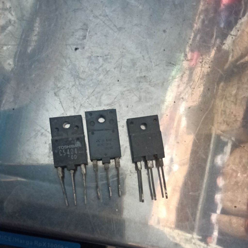 TRANSISTOR HORISONTAL ORI CABUTAN