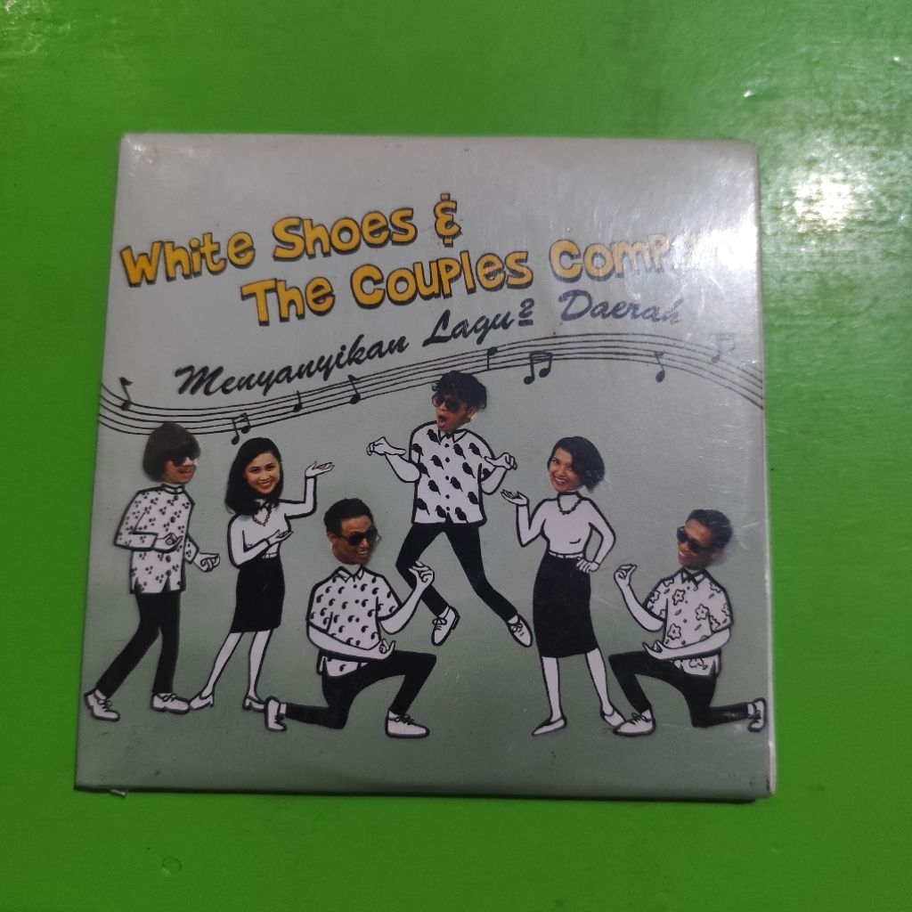 CD Original WHITE SHOES Menyanyikan Lagu Daerah