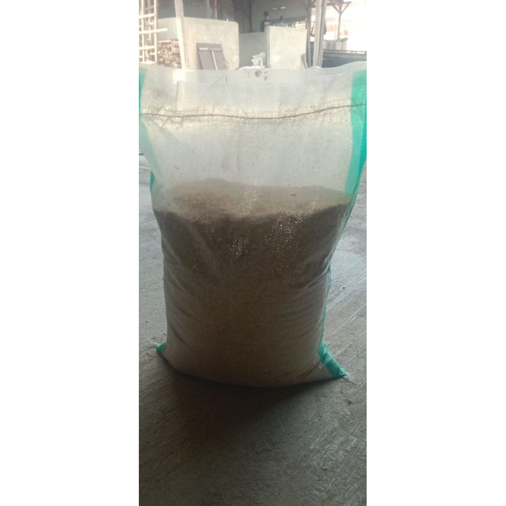 sekam padi atau merang padi murni