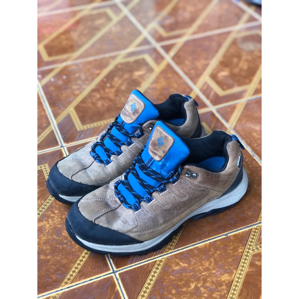 Sepatu Gunung Outdoor Columbia