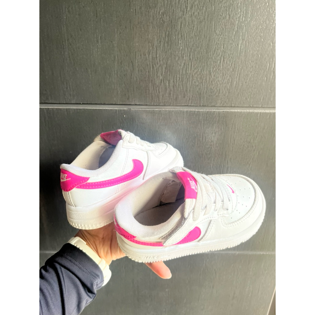 preloved sepatu nike bayi/toddler perempuan