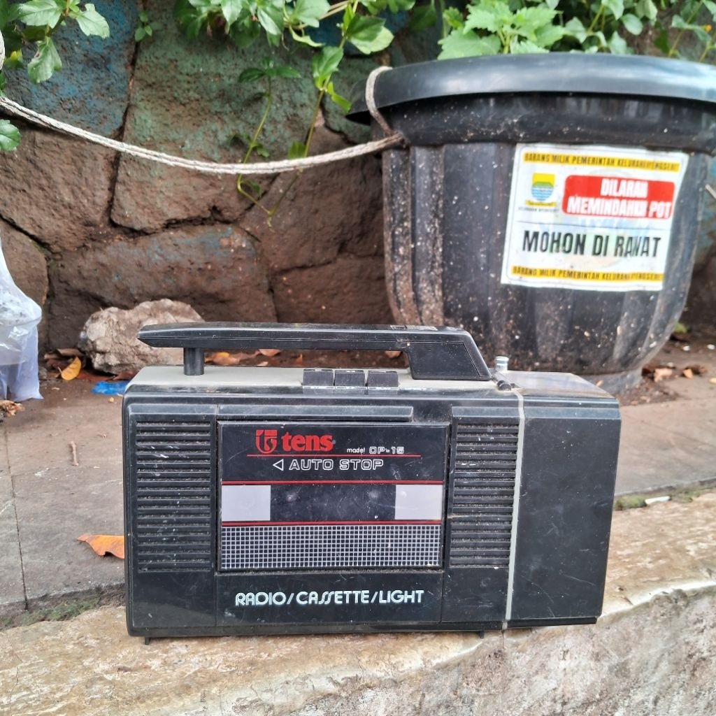 Radio Tape Senter Tens