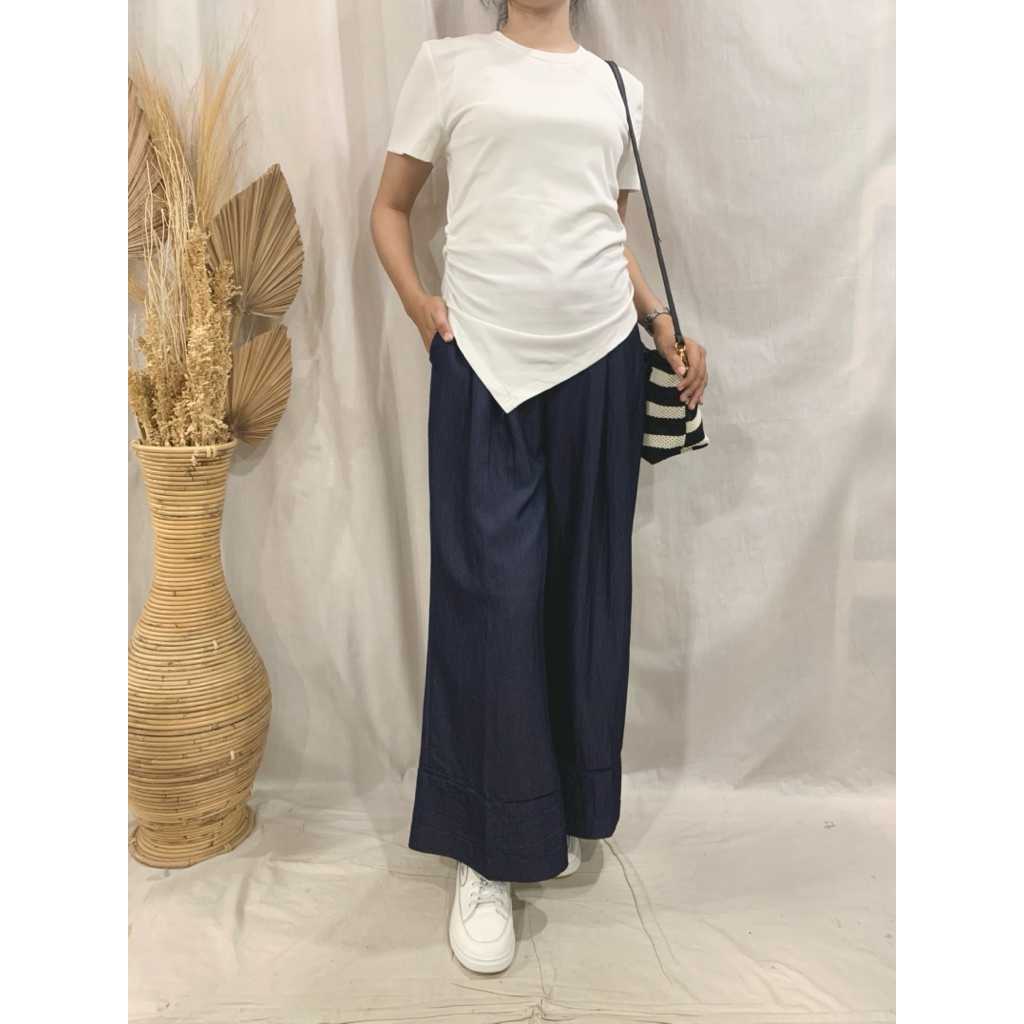 Kaos Tangan Pendek Odiva Wanita