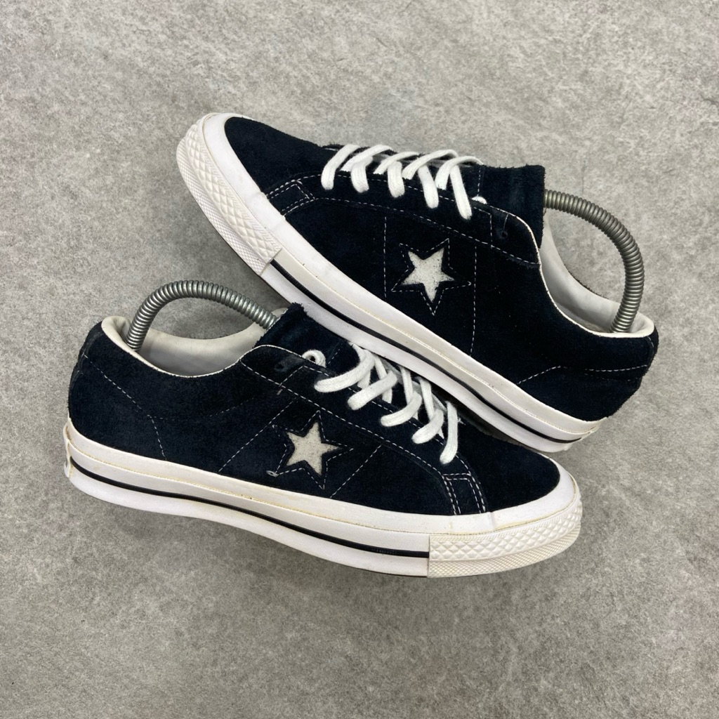 [Size 40] Converse One Star OX Suede Black White Second Original. Harga Barunya 1.2 - 1.3 Juta Rupia