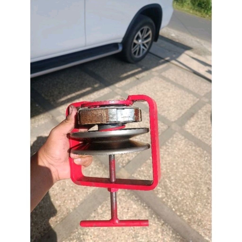 Treker Per Pully Cvt Matic Universal Alat buka per kampas cvt