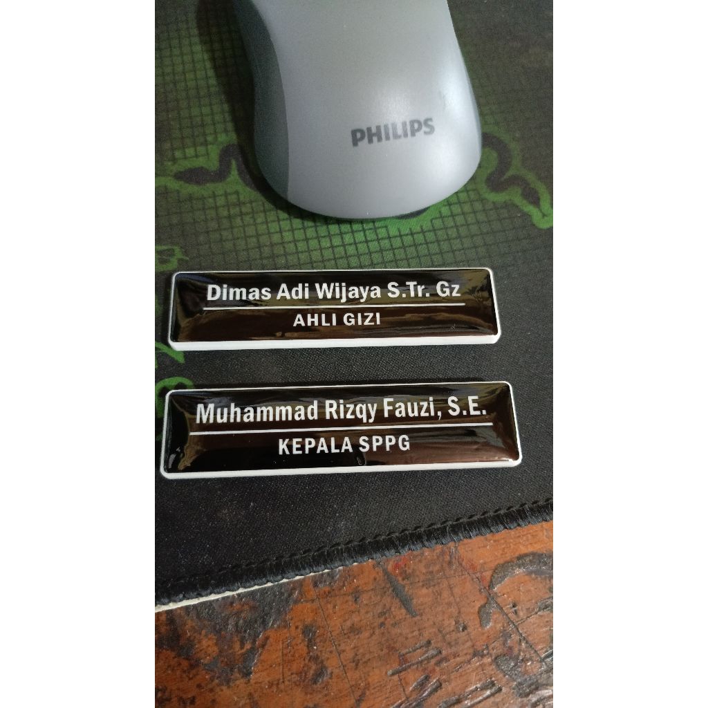 ( Akrilik Logo ) Name tag nama dada papan nama persit polri tni dokter pns asn pdh resin magnet