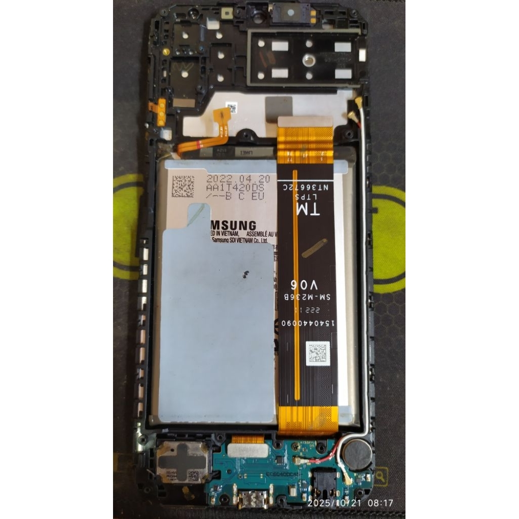 LCD+Baterai Samsung A13 Ori Copotan