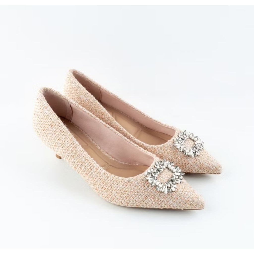 sepatu heels urban n co carlan beige