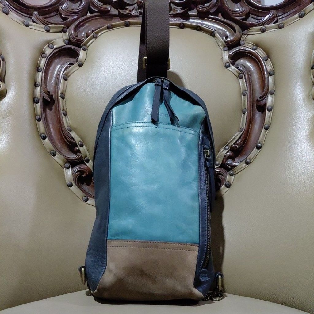 tas preloved / second CO*CH one shoulder pria