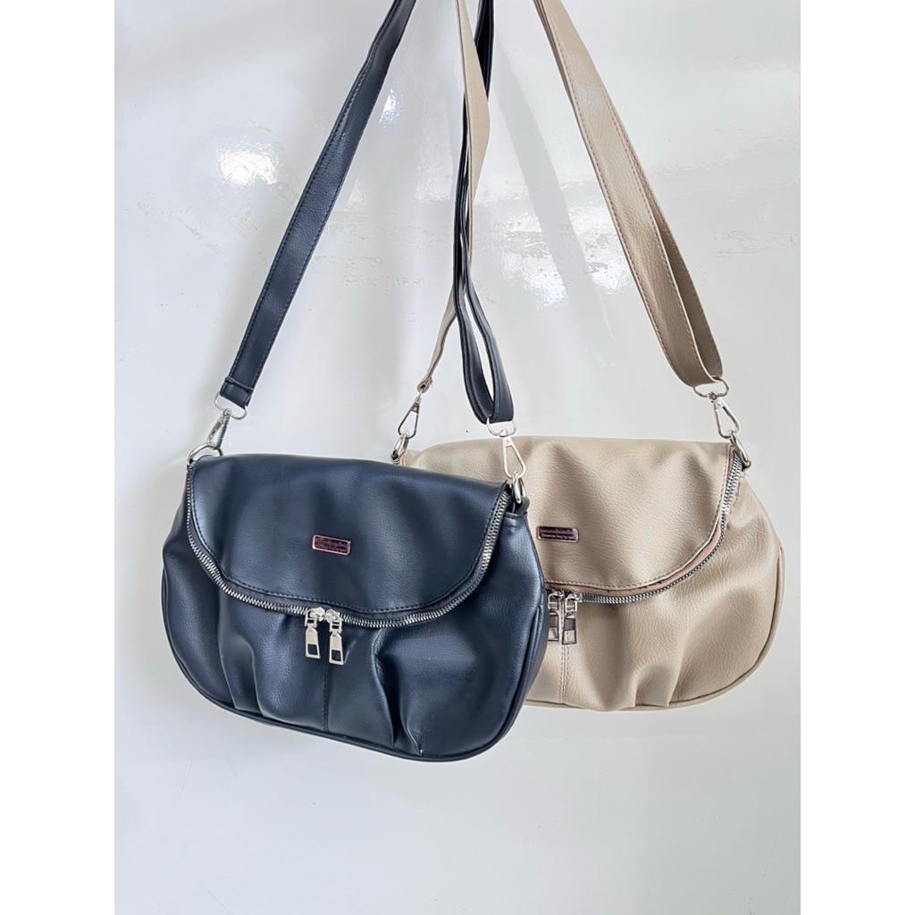 tas selempang wanita/tas papirut emina/tas papirut premium