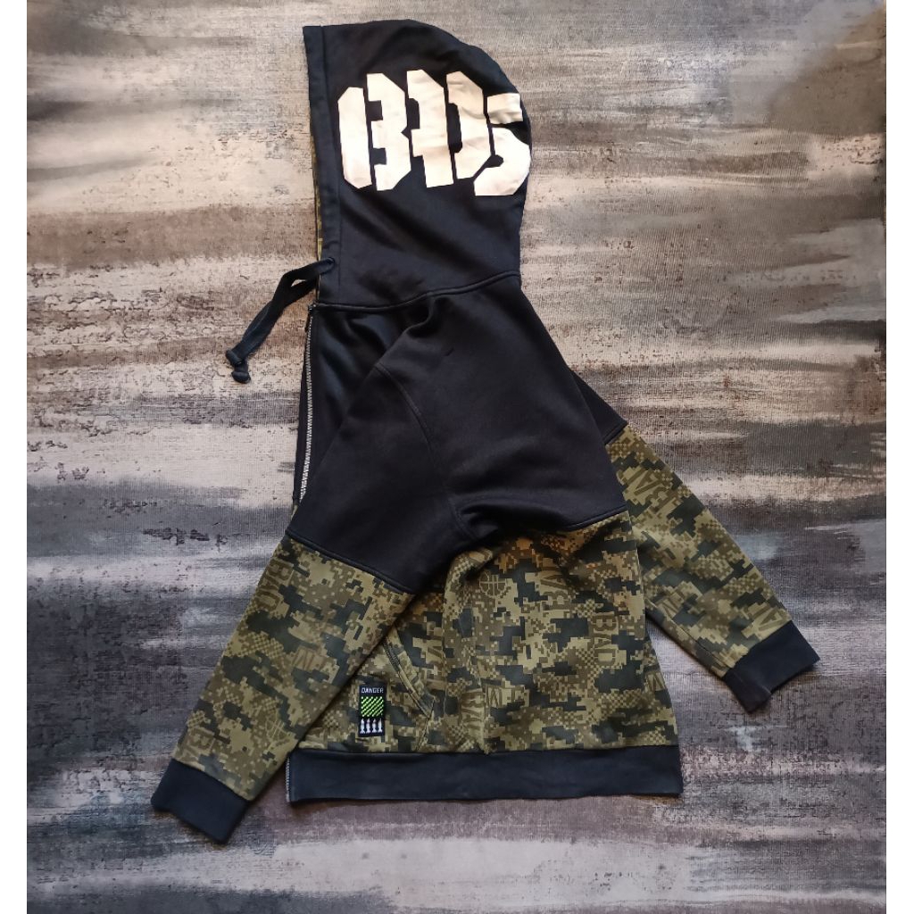 zip hoodie BADS FIVE Camo  by WARM AT original