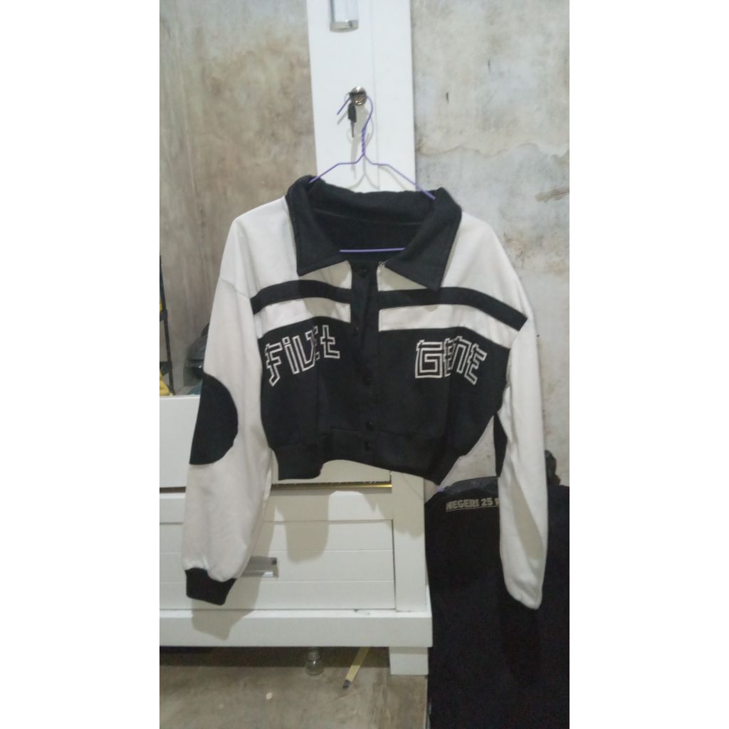 Preloved jakat varsity y2k