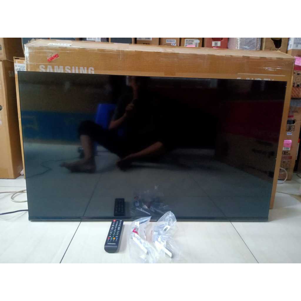 TV LED SAMSUNG 43 IN FHD SMART TV Youtube Wifi Netflix HDMI USB DVBT-T2 Kondisi bekas 4874F