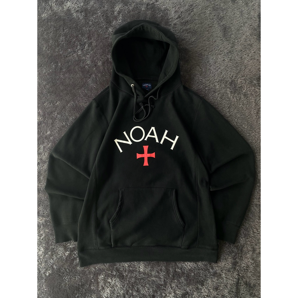NOAH CORE LOGO SZ MEDIUM