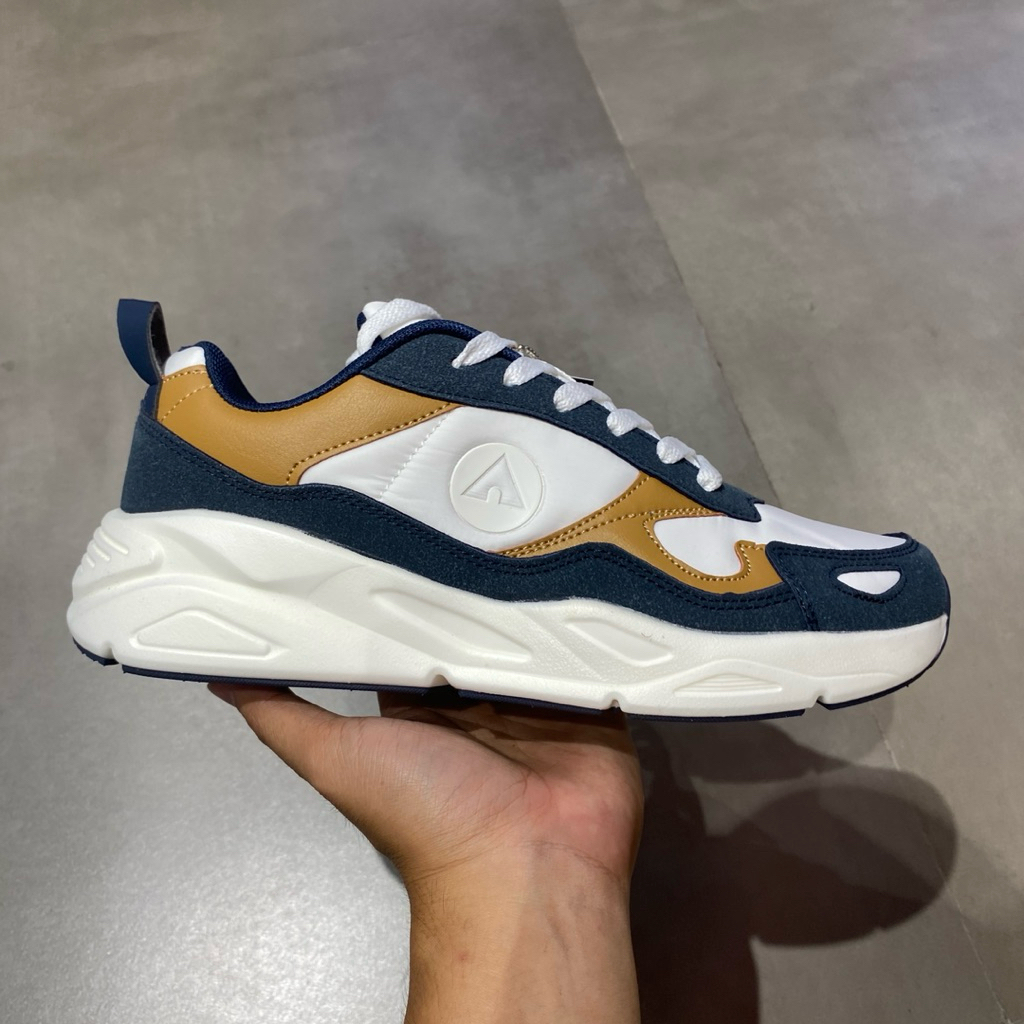 (size 40) SEPATU AIRWALK DESMOND WHITE NAVY