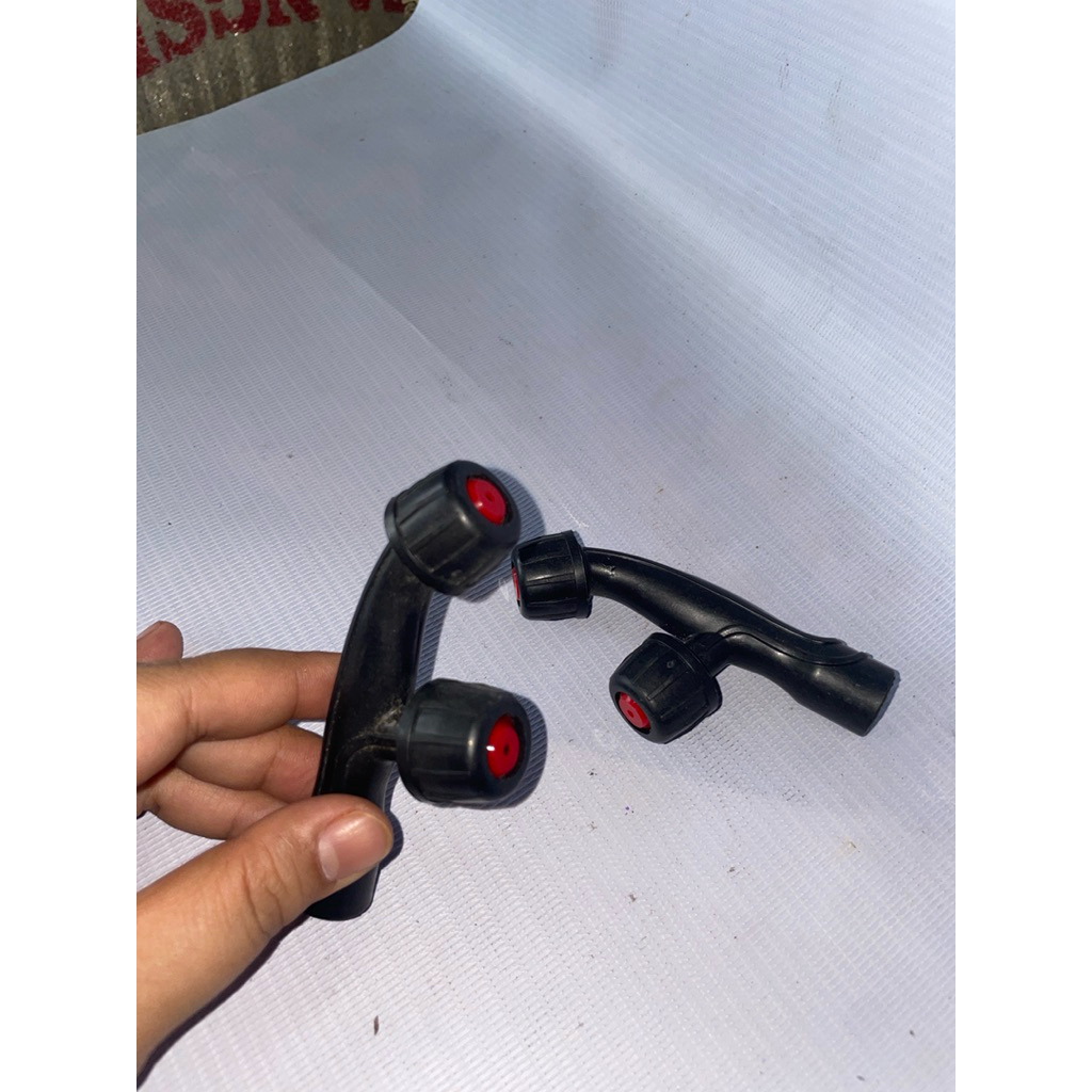 Nozzle Sprayer nojel Tembak Pompa Hama Elektrik Cabang 2 Model F Atas Bawah