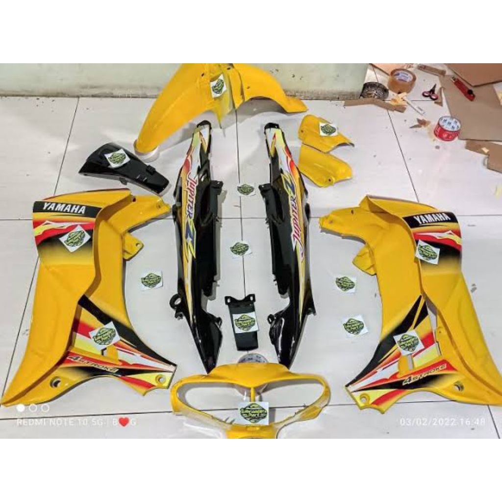 cover body halus yamaha jupiter z 2005 body jupiter z old lama 2005 kuning hitam