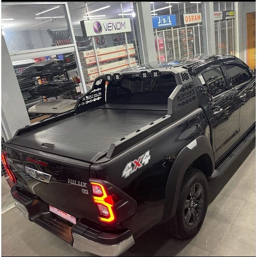 Tutup bak rollerlid manual , hilux double cabin.