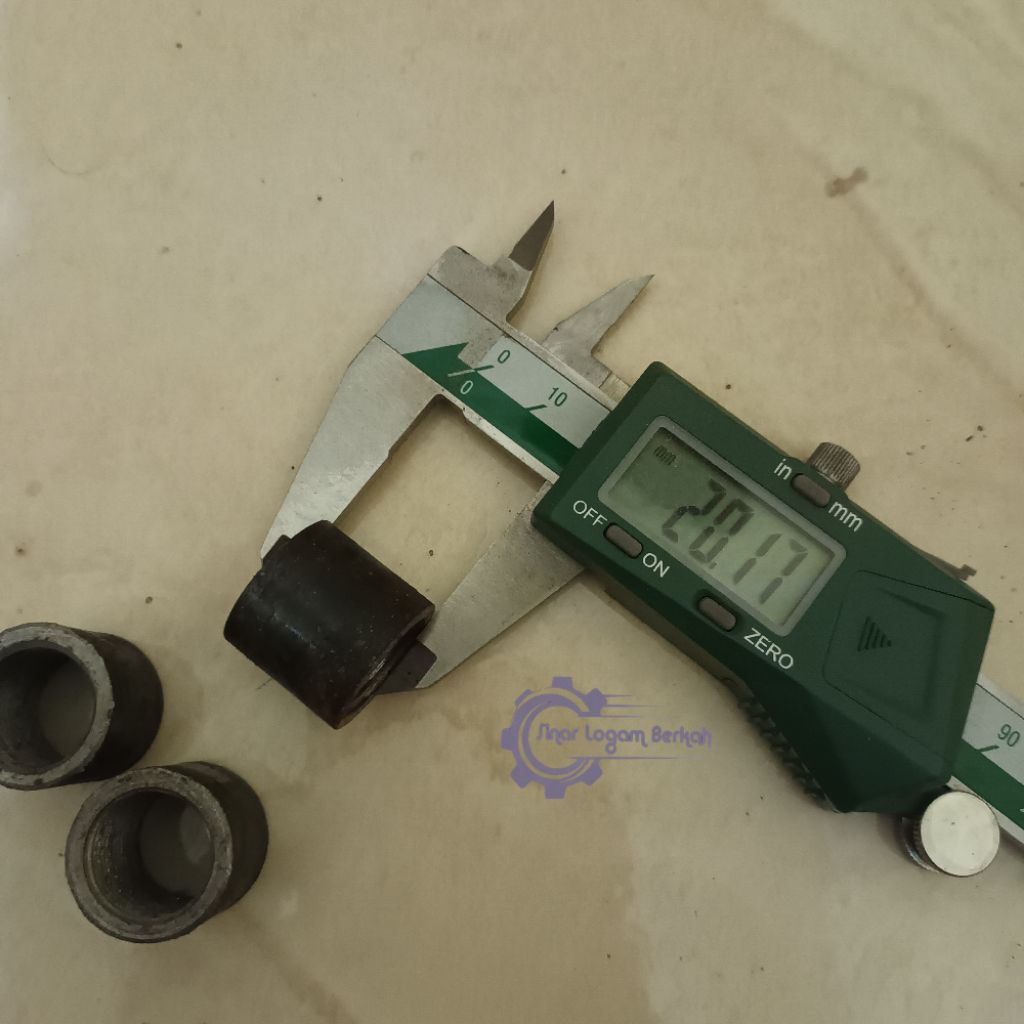 SOK BESI DRAT DALAM BUAT KOMPRESOR / BUAT KRAN 2cm ukuran 1/2inch