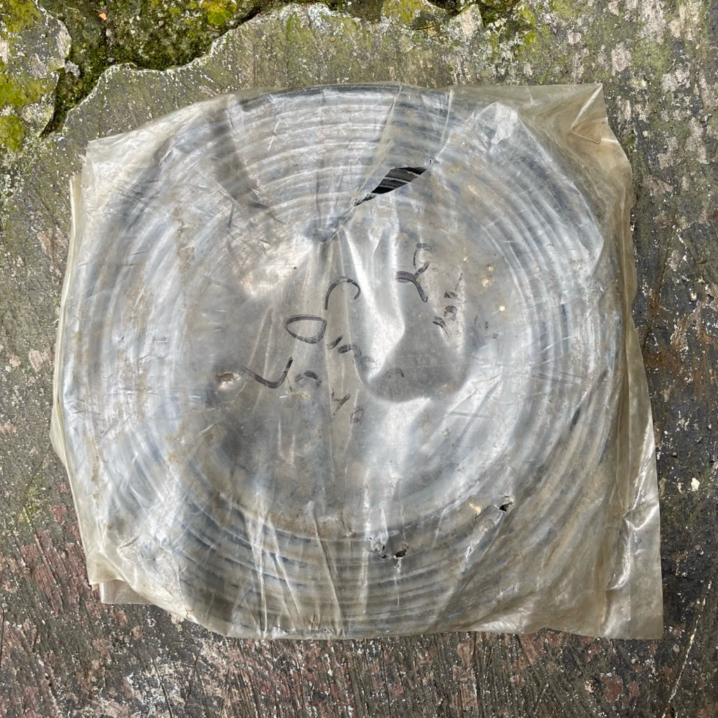 Run Front/Rear Door Glass Karet Channel Kaca Pintu Depan/Belakang Toyota Corolla KE20 KE30 KE70 DX C