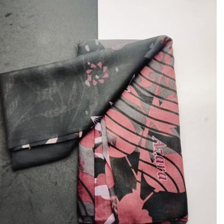 Jilbab Segi Empat Motif (3) Azara