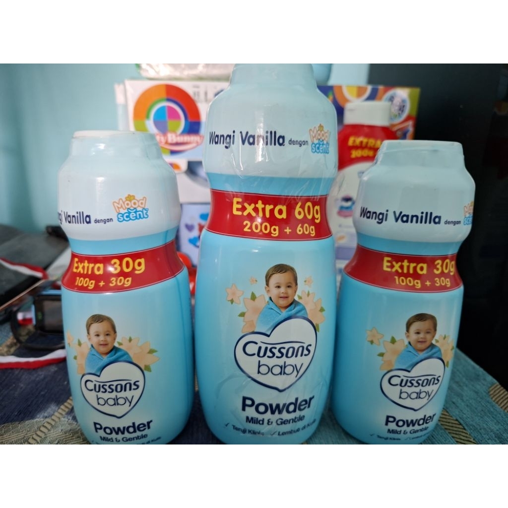 Bedak Baby Cussons