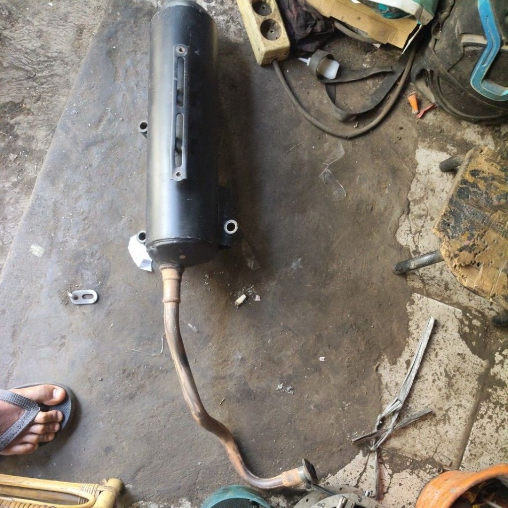 knalpot KZR pario 125 ..,2014