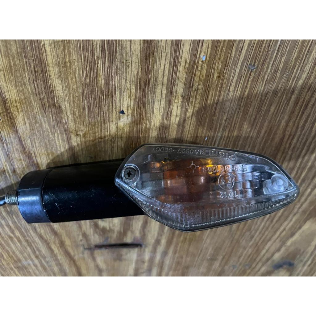 Lampu sein belakang original copotan Honda CBR 150r CBR150r CBR k45a CBR 2014 cbr150 original // 727