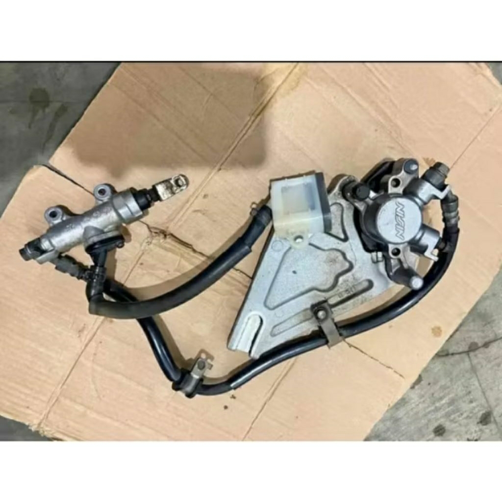 master+kaliper rem belakang Honda Supra X 125 bataman Blade new seken original copotan motor