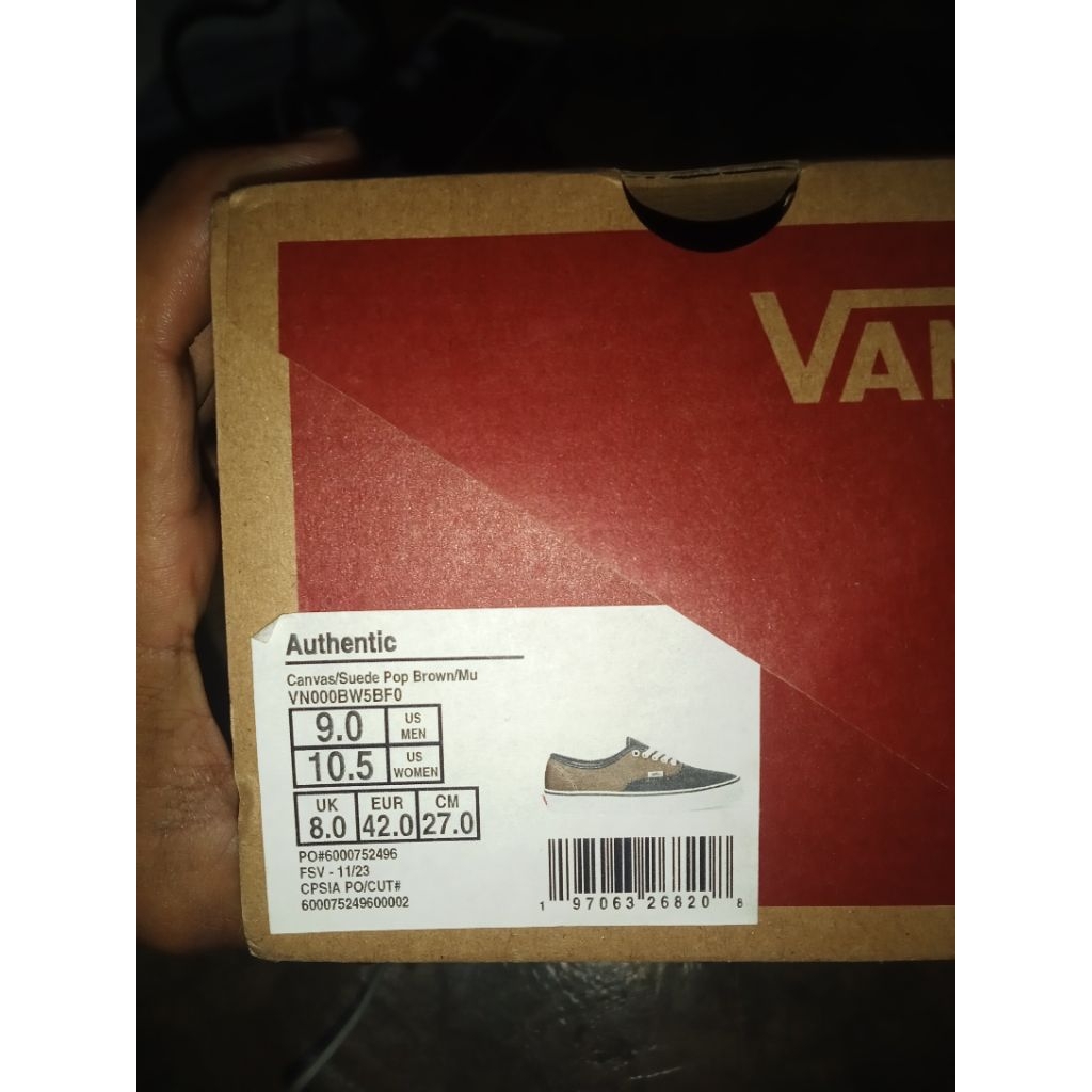 vans authentic suede brown