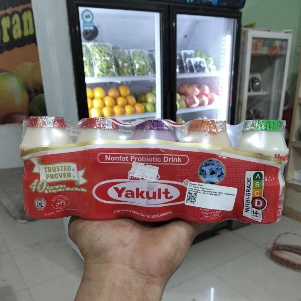 Yakult import Singapore 100ml // HALAL