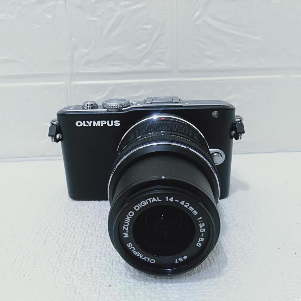 Olympus Pen Lite E pl3 Lensa kit 14 42mm Second Olympus e pl3 Mirrorless