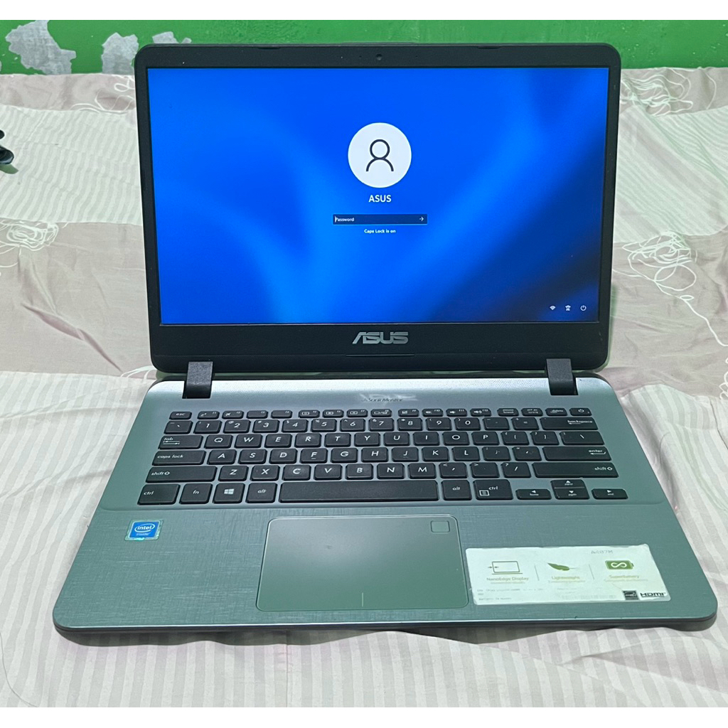 Asus A407M