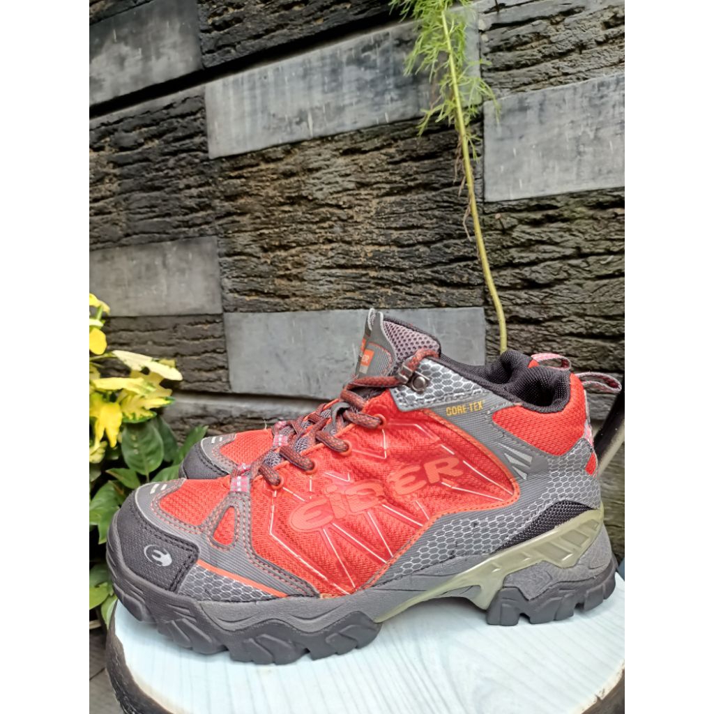 sepatu outdoor eider