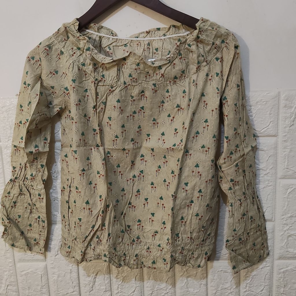 Preloved baju gambar bunga