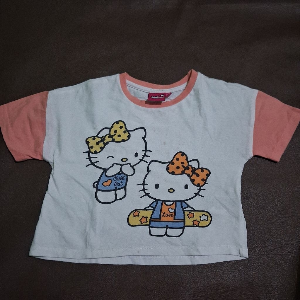 PRELOVED - Juniors Babyshop - Crop Tee Cewek Kaos Anak Perempuan  Sequin Sanrio Hello Kitty