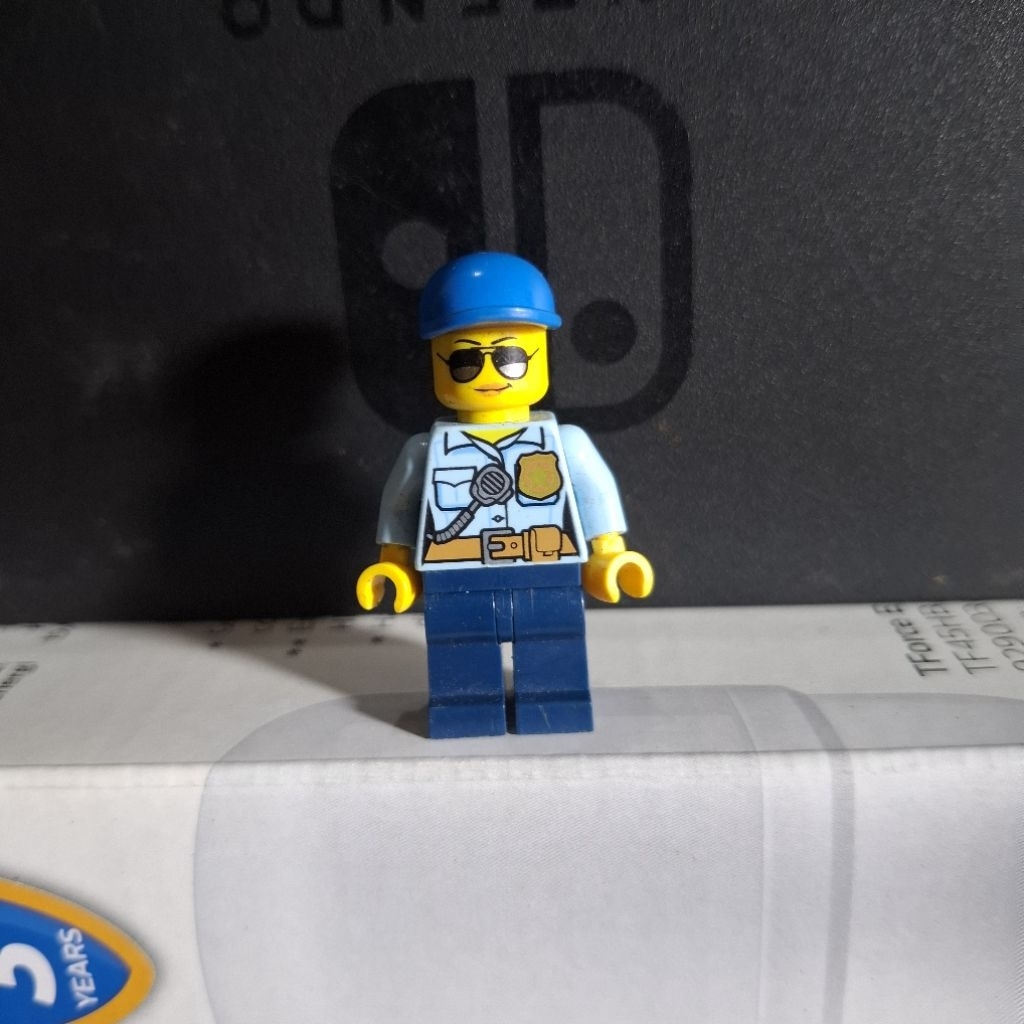 Minifigure Lego Policeman City Officer Second