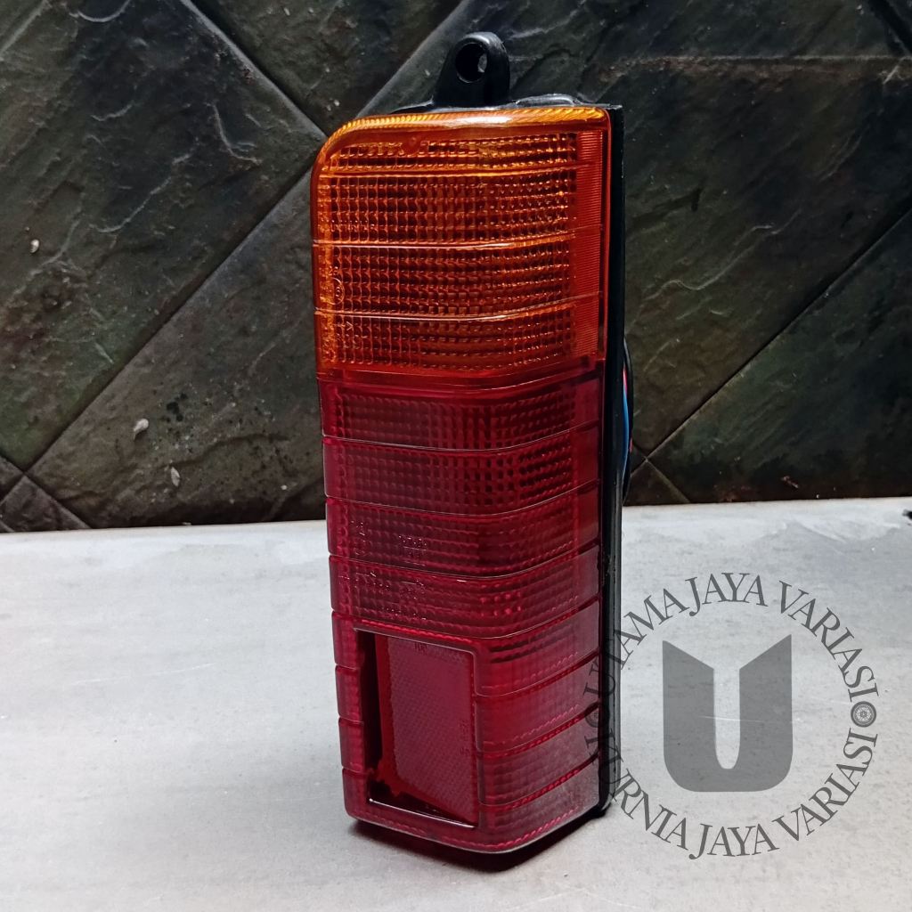 Lampu Stop Daihatsu Zebra Karoseri Astrea - Kanan