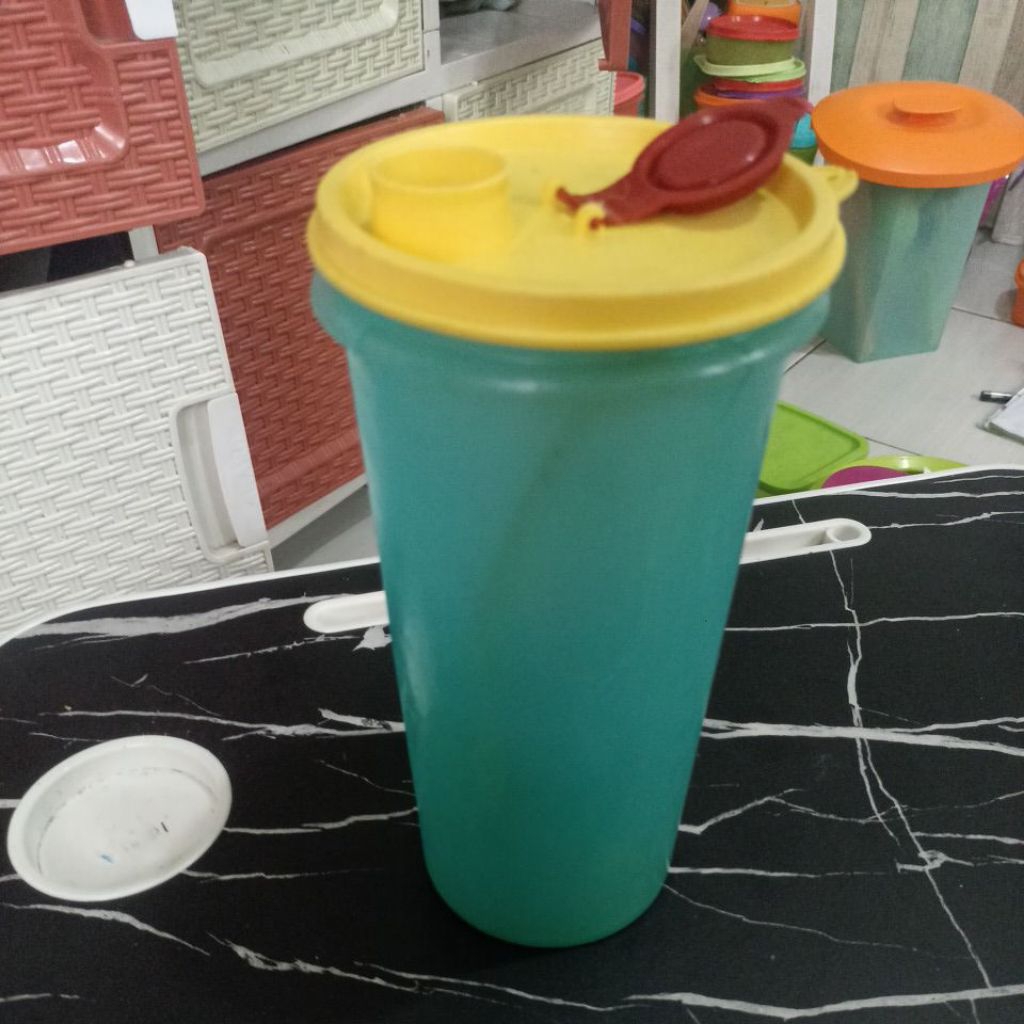 Tupperware Oil Cooking