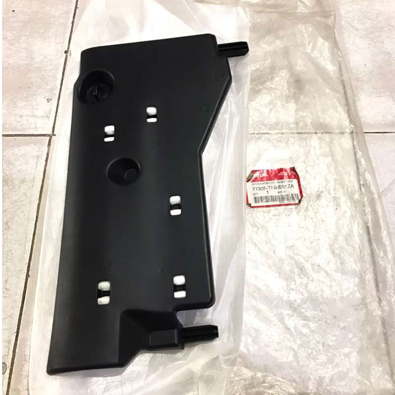 Cover Bawah Dashboard Supir JAZZ GE8 2008-2013