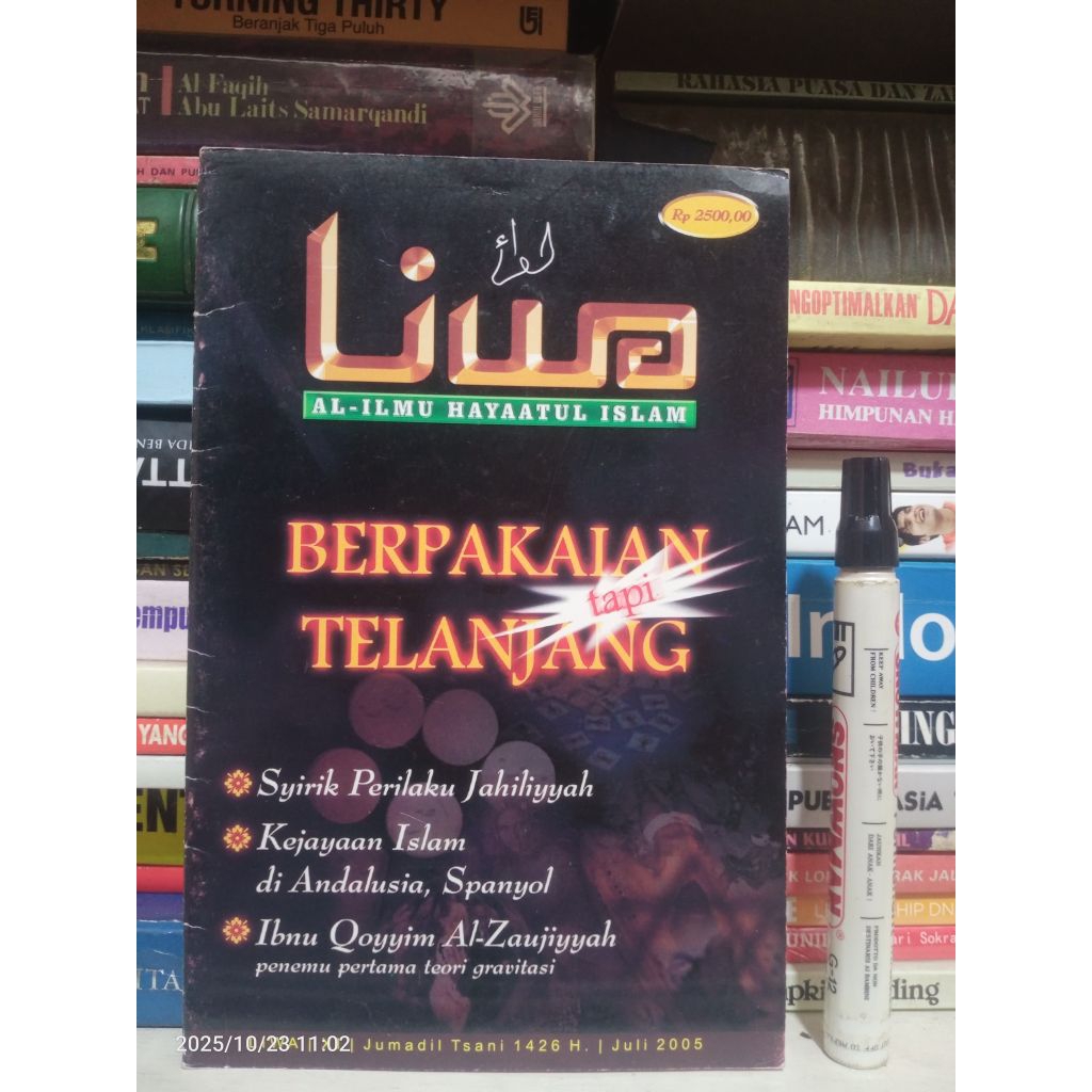 Majalah Islam Liwa: Berpakaian tapi Telanjang, edisi Juli 2005